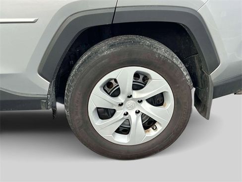 Certified 2023 Toyota RAV4 LE image 14