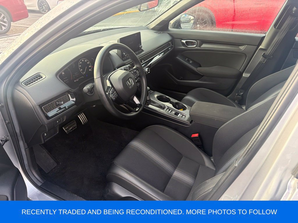 Used 2025 Honda Civic Sport image 4