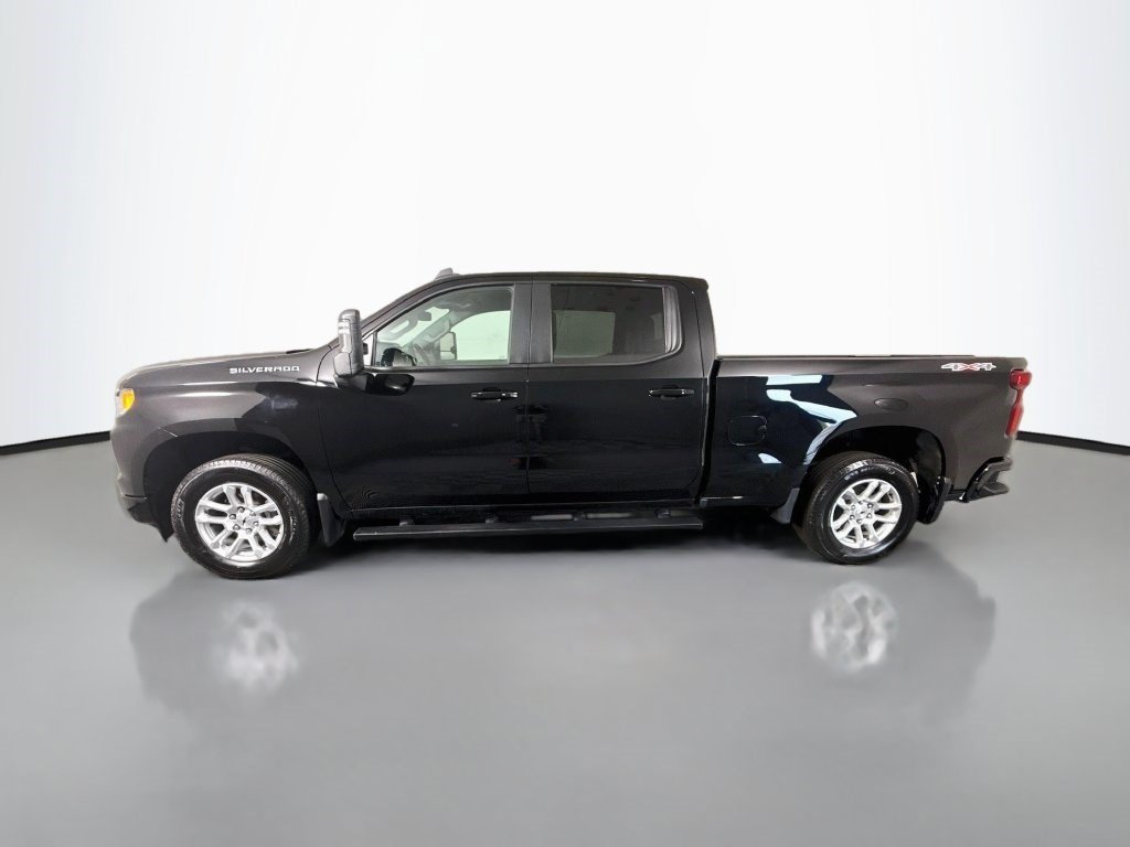 Used 2024 Chevrolet Silverado 1500 RST w/ Max Trailering Package AWD/4WD image 6