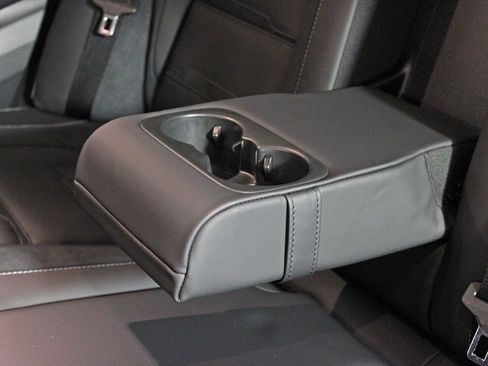 Used 2026 Mercedes-Benz GLE 53 AMG 4MATIC Coupe image 30