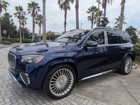 Certified 2026 Mercedes-Benz Maybach GLS 600 4MATIC image 7