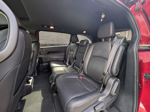 Used 2025 Honda Odyssey Sport-L image 26