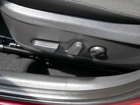 Certified 2023 Hyundai Kona SEL AWD/4WD image 20