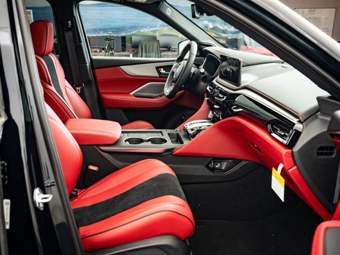 Certified 2025 Acura MDX A-Spec image 23