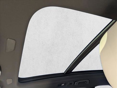 New 2026 Volvo XC60 B5 Plus w/ Climate Package image 5