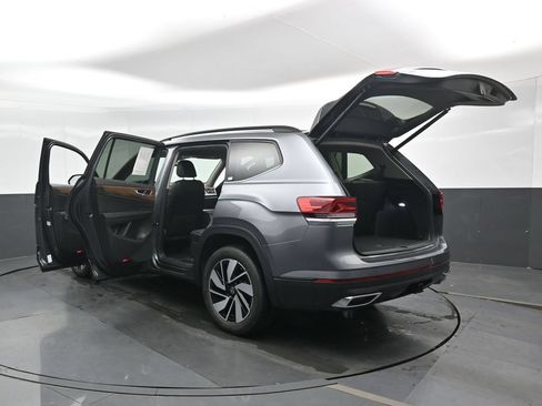 Used 2024 Volkswagen Atlas SE FWD image 47