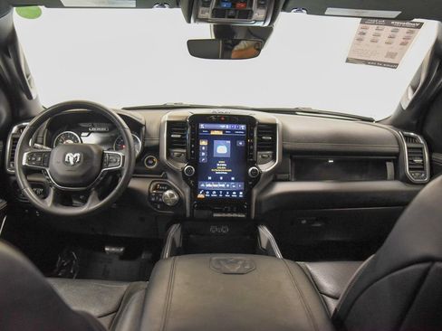 Used 2025 RAM 1500 Laramie AWD/4WD image 15