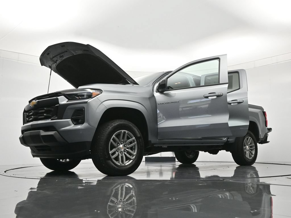Certified 2026 Chevrolet Colorado LT w/ LT Convenience Package RWD image 49