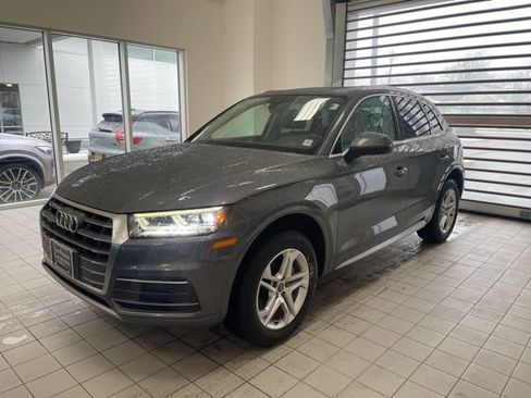 Used 2018 Audi Q5 2.0T Premium Plus w/ Premium Plus Package image 1