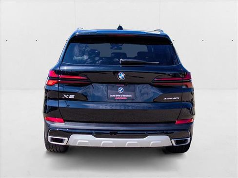 Used 2026 BMW X5 xDrive40i w/ Premium Package AWD/4WD image 6