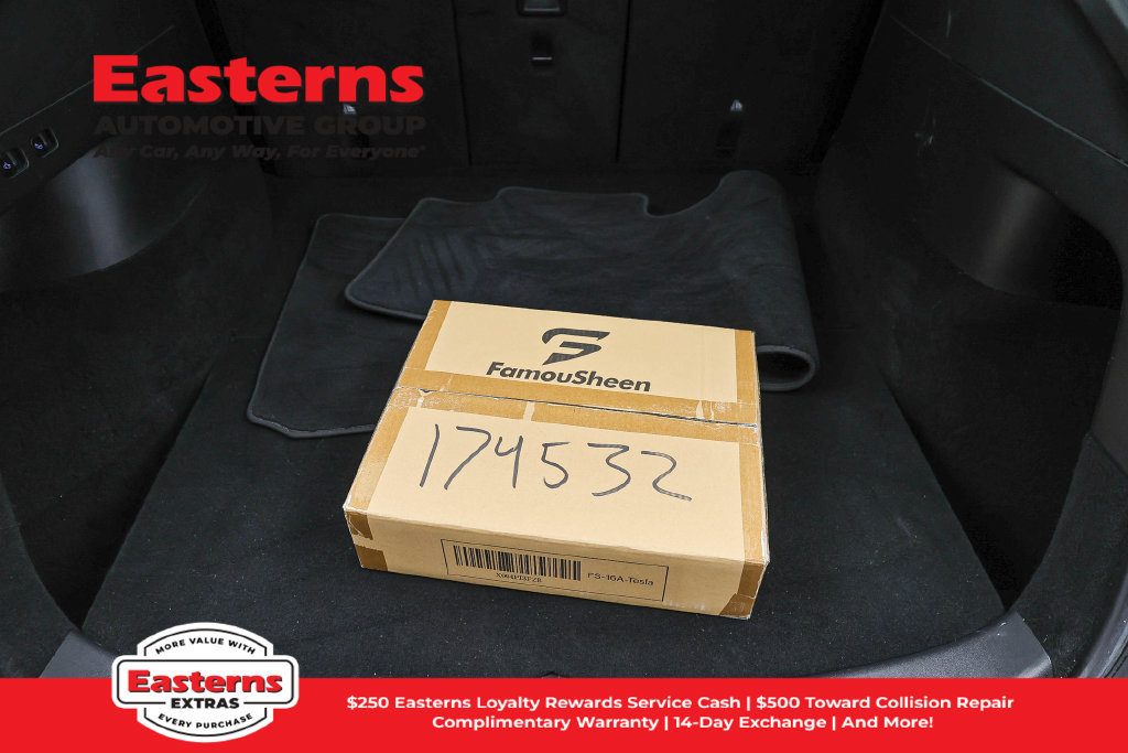 Used 2022 Tesla Model Y Long Range AWD/4WD image 10