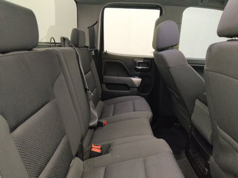 Used 2019 Chevrolet Silverado 1500 LT image 19