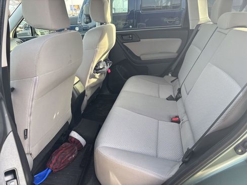 Used 2016 Subaru Forester 2.5i Premium image 16
