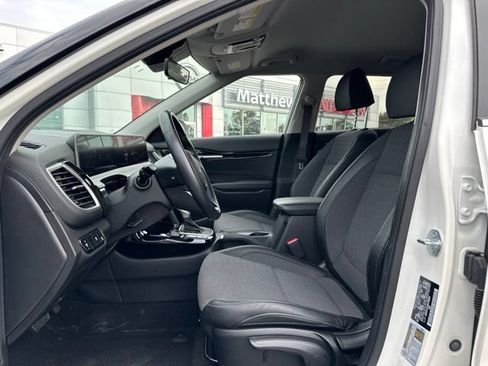 Used 2024 Kia Seltos S AWD/4WD image 11