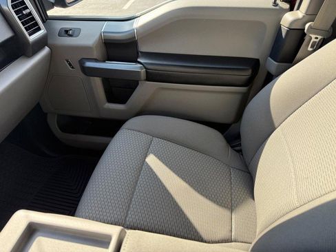 Used 2016 Ford F150 XLT w/ Equipment Group 302A Luxury image 22