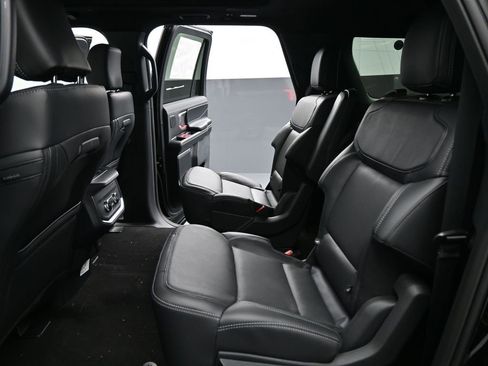 New 2025 Ford Expedition Max Platinum w/ Stealth Performance Package image 35