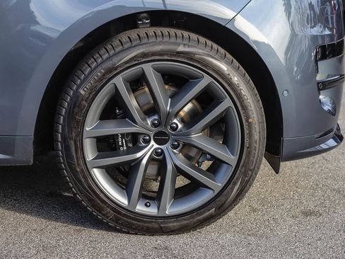 New 2026 Land Rover Range Rover Sport Dynamic SE image 10