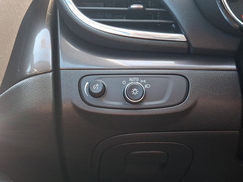 Used 2019 Buick Encore Preferred FWD image 22