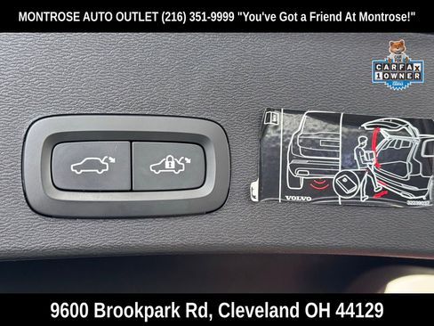 Used 2022 Volvo XC40 T5 R-Design w/ Climate Package image 46