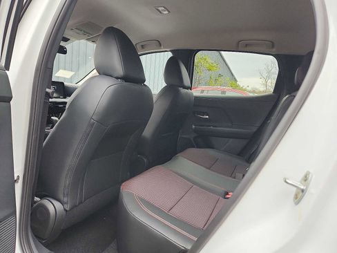 New 2026 Nissan Kicks SR w/ Cold Weather Package image 10