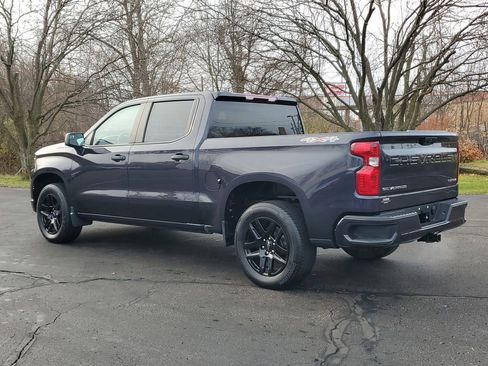 Used 2023 Chevrolet Silverado 1500 Custom image 4