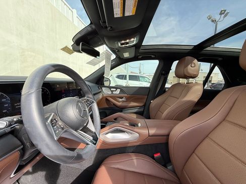 Used 2024 Mercedes-Benz GLE 350 4MATIC image 5