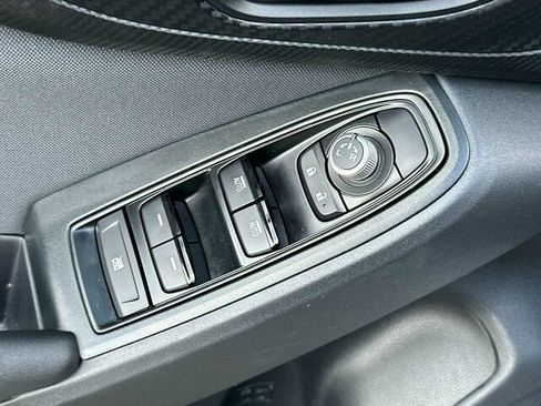 Used 2023 Subaru Crosstrek 2.0i Premium image 13