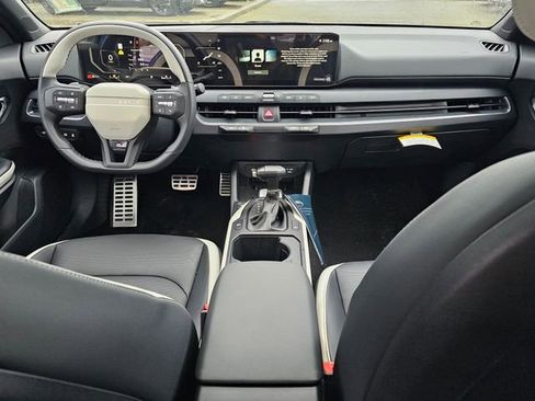 New 2025 Kia K4 GT-Line Turbo image 16