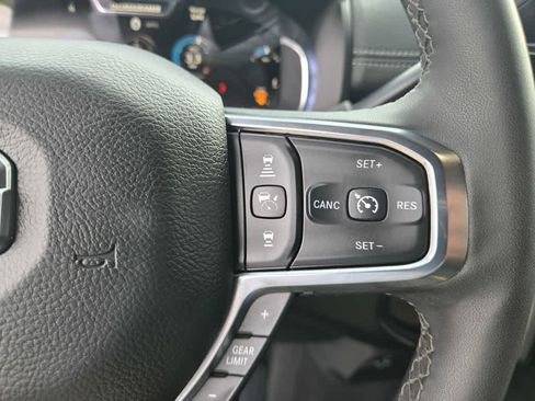 Used 2026 RAM 2500 Laramie AWD/4WD image 20