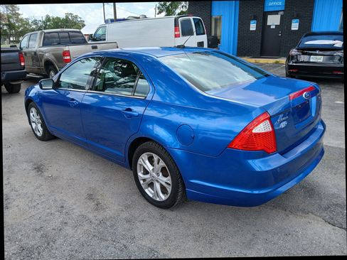 Used 2012 Ford Fusion SE image 3