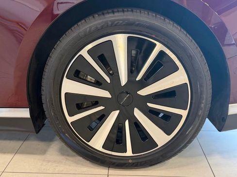 Used 2025 Lucid Air Touring AWD/4WD image 48