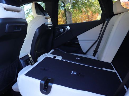 New 2026 BMW X3 xDrive30 w/ Premium Package image 14