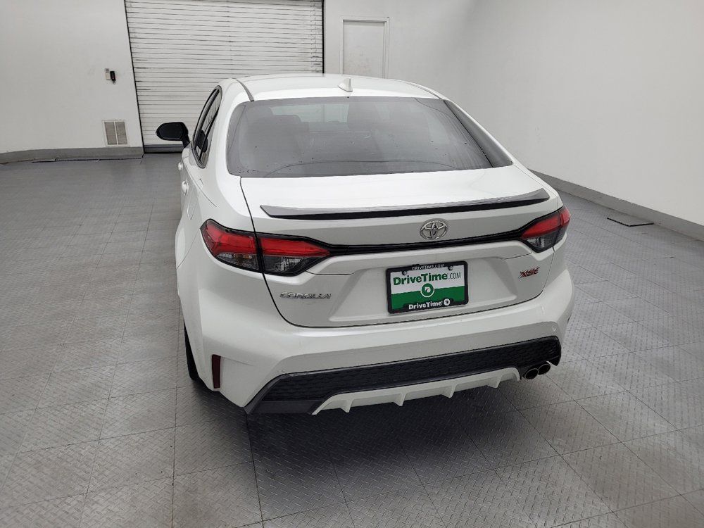 Used 2022 Toyota Corolla XSE FWD image 6