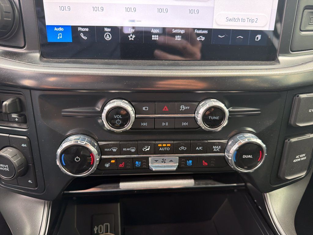 Used 2025 Ford F150 Lariat AWD/4WD image 18
