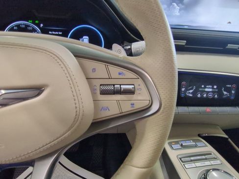 Certified 2025 Genesis Electrified GV70 w/ Prestige Package AWD/4WD image 27