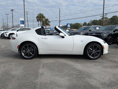Used 2019 MAZDA MX-5 Miata RF Grand Touring image 3