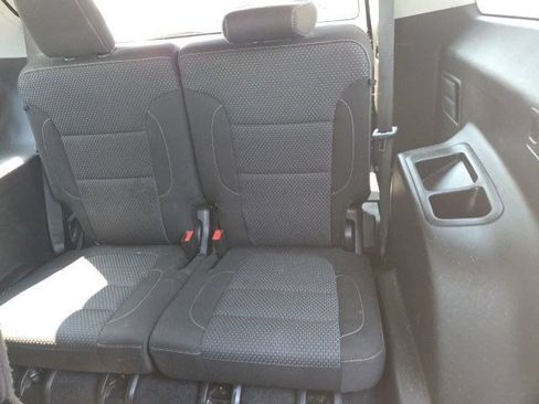 Used 2021 GMC Acadia SLE FWD image 38