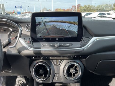 Used 2023 Chevrolet Blazer LT w/ Convenience Package image 24