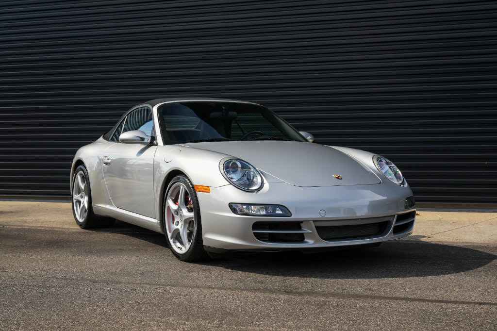 Used 2008 Porsche 911 Cabriolet image 36
