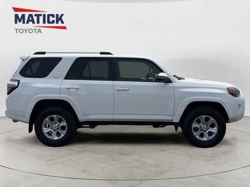 Used 2024 Toyota 4Runner SR5 Premium w/ Moonroof Package AWD/4WD image 8