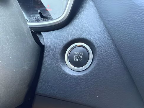 Used 2026 Toyota Corolla SE FWD image 19