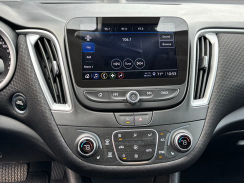 Used 2024 Chevrolet Malibu LT w/ Midnight Edition FWD image 16