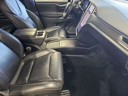 Used 2018 Tesla Model X 100D AWD/4WD image 7