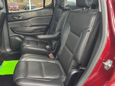 Used 2018 GMC Acadia SLT image 12