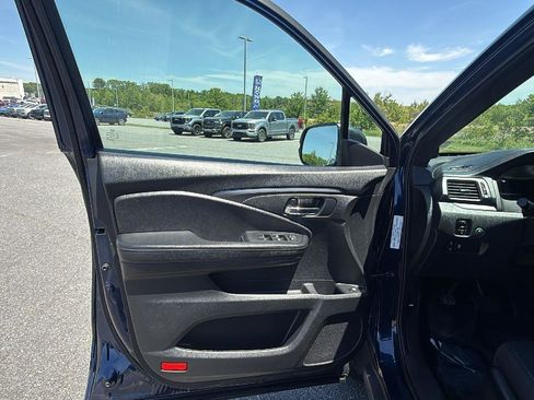 Used 2019 Honda Passport Sport image 24
