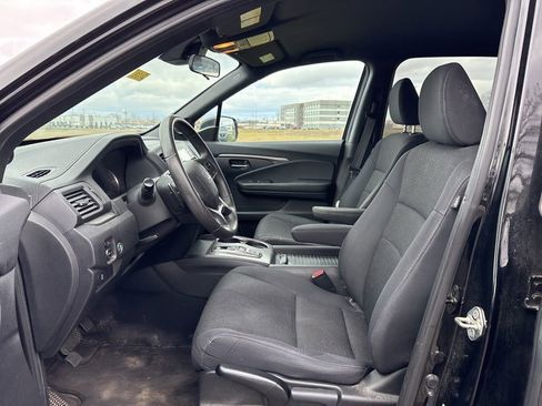 Used 2019 Honda Passport Sport image 14