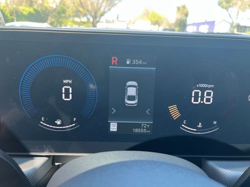 Used 2025 Hyundai Sonata SEL FWD image 40