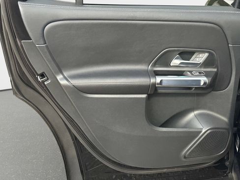 Certified 2025 Mercedes-Benz GLB 250 GLB 250 image 13