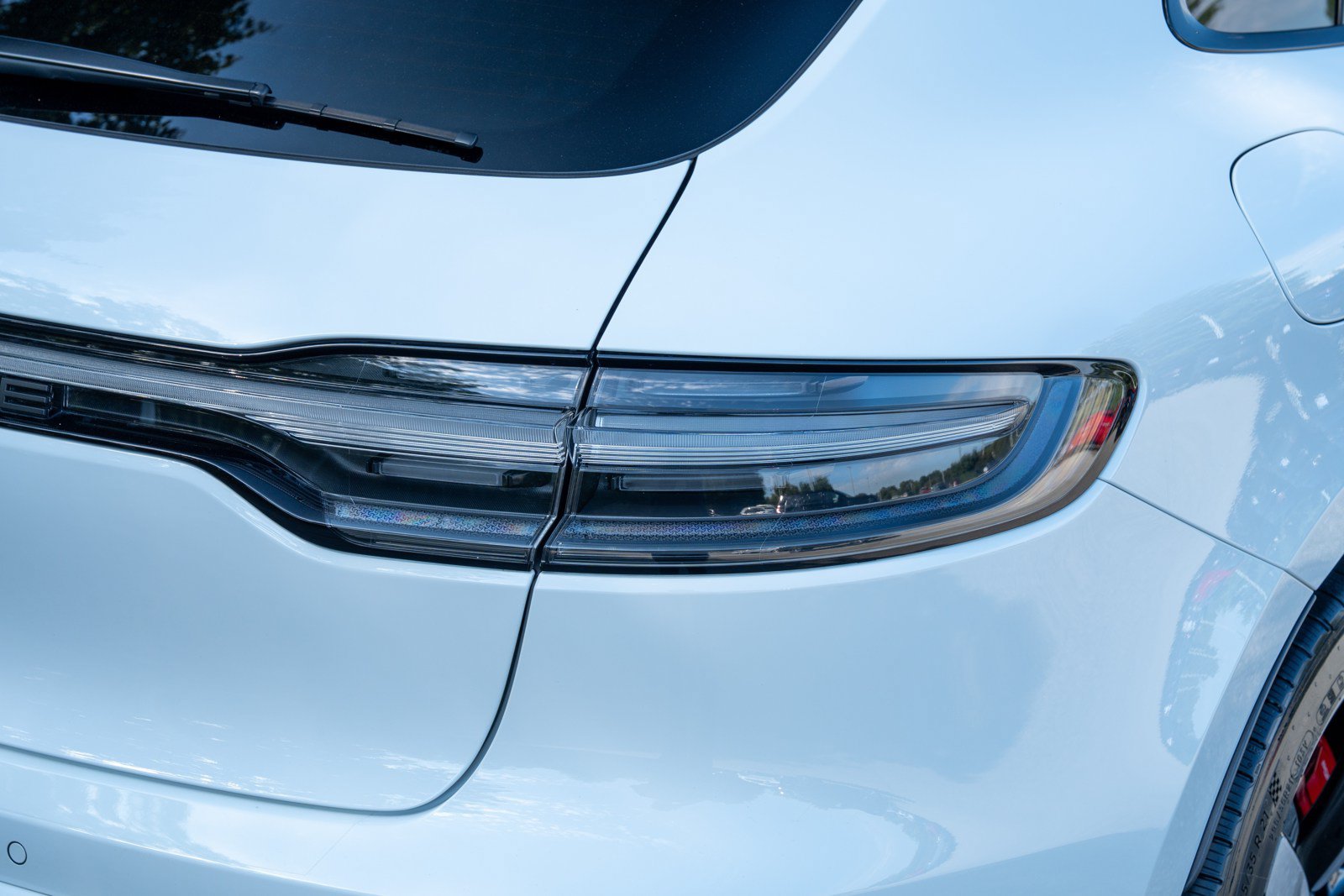 Certified 2024 Porsche Macan GTS AWD/4WD image 14
