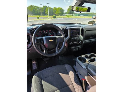 Used 2020 Chevrolet Silverado 1500 Custom w/ Custom Value Package AWD/4WD image 20